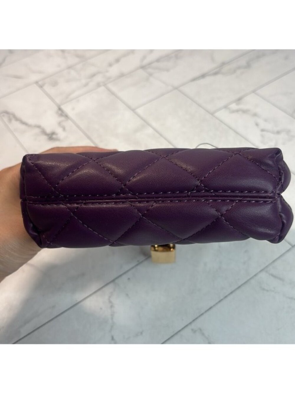 NWT Badgley Mischka Womens Purple Gold Quilted Crossbody Handbag - Picture 8 of 13